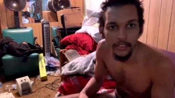 Blue_Eyed_Lightskin  05-08-2021 sexi Couple